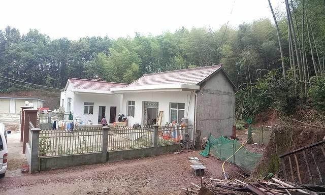 農(nóng)村自建小院壓力罐供水安裝過程