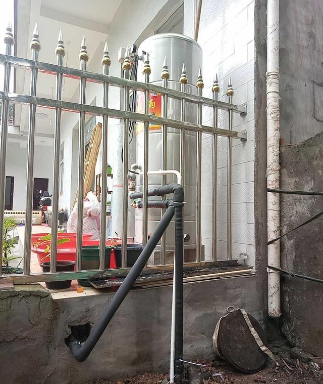 農(nóng)村自建小院壓力罐供水安裝過程