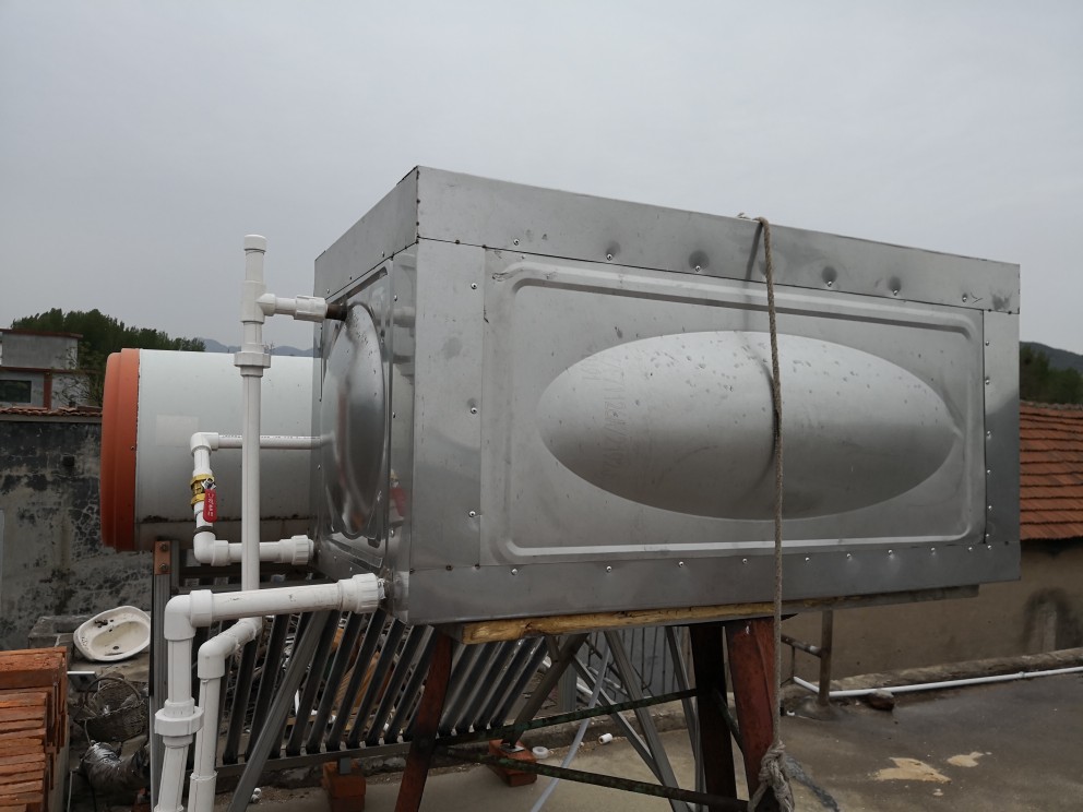 狀元雨無(wú)塔供水器_壓力罐_供水器_古城一日游